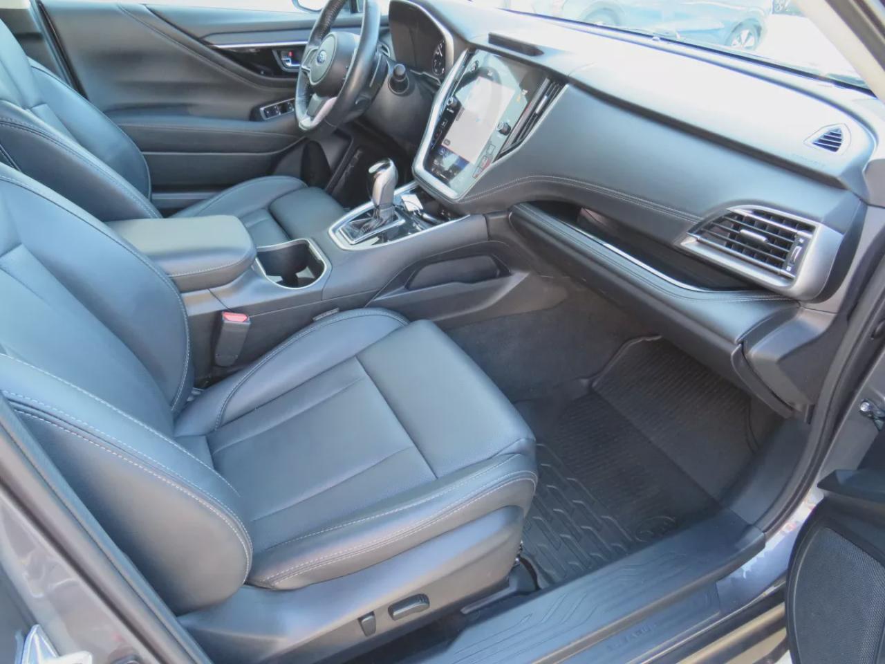 2022 Subaru Outback Limited (**CLEAN TITLE/NO ACCIDENTS!!*SAFETY/CERTIFIED!!**AWD**ALLOY RIMS**EYESIGHT**LEATHER**NAVIGATION**SUNROOF**HARMAN/KARDON SOUND SYSTEM**REVERSE CAMERA**PUSH BUTTON START**POWER SEATS**DIGITAL TOUCHSCREEN**HEATED SEATS/STEERING WHEEL**POWER TAILGATE Photo