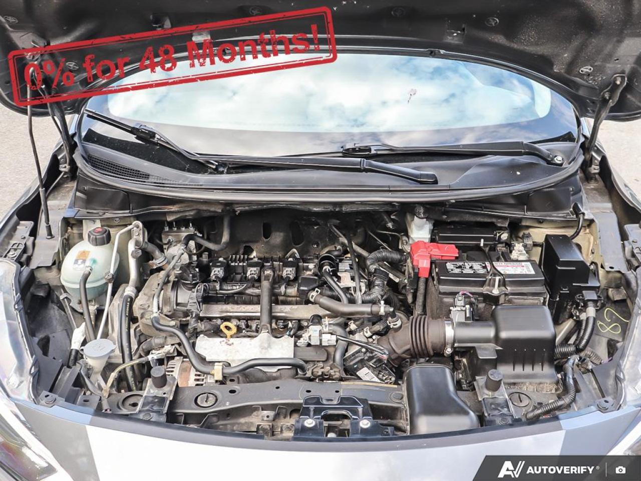 2023 Nissan Versa SR Photo