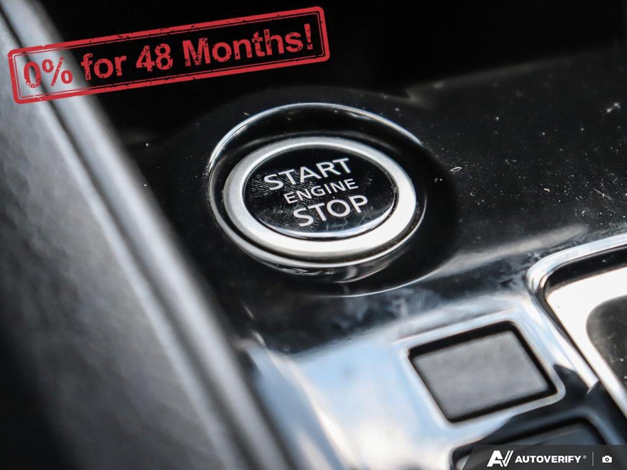 2023 Nissan Versa SR Photo