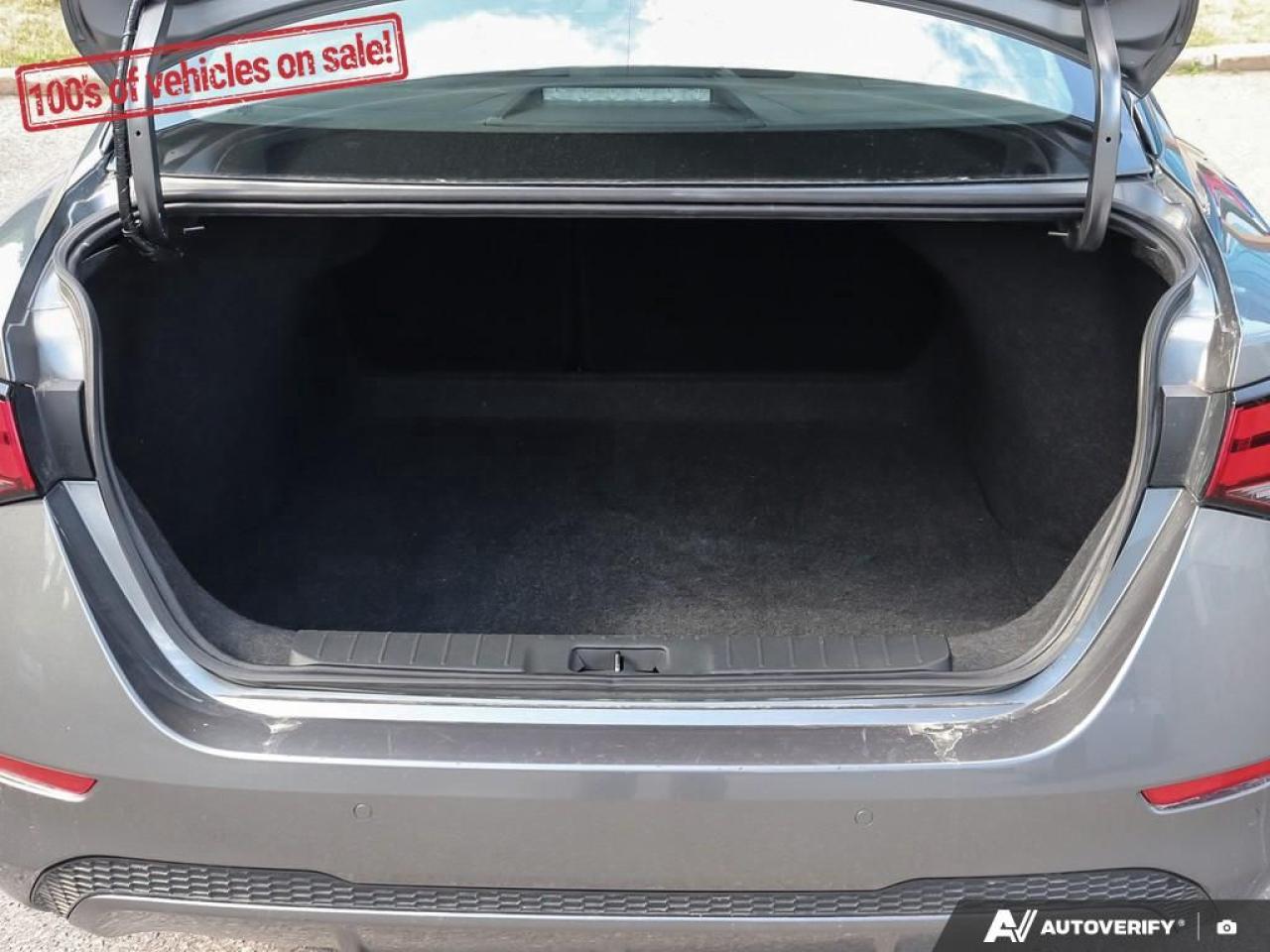 2023 Nissan Sentra SV Photo