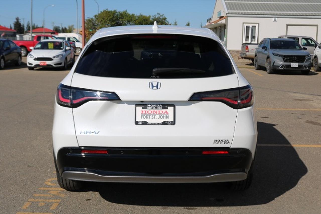 2026 Honda HR-V  Photo4