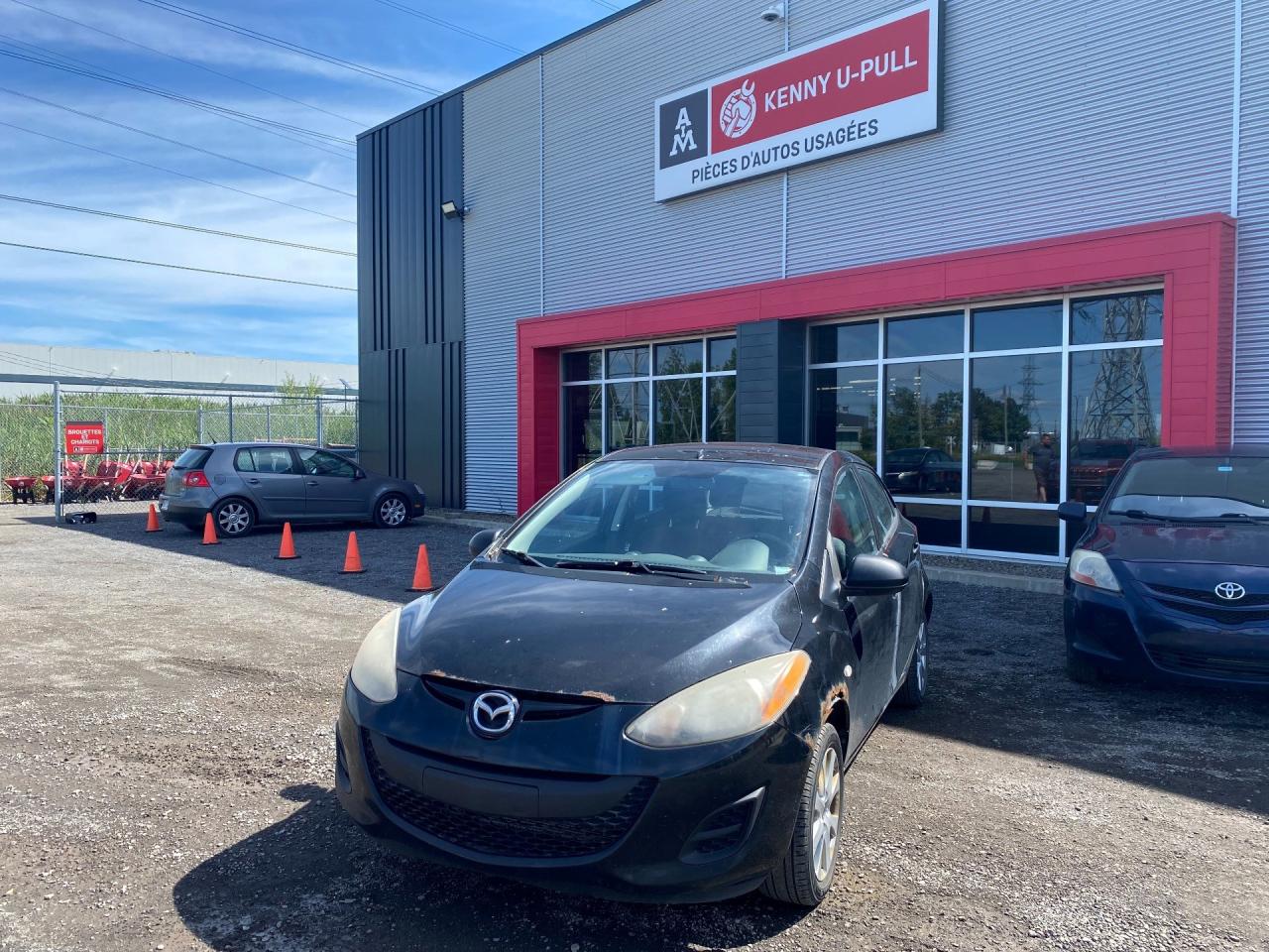 Used 2011 Mazda MAZDA2 Touring for sale in Montreal, QC