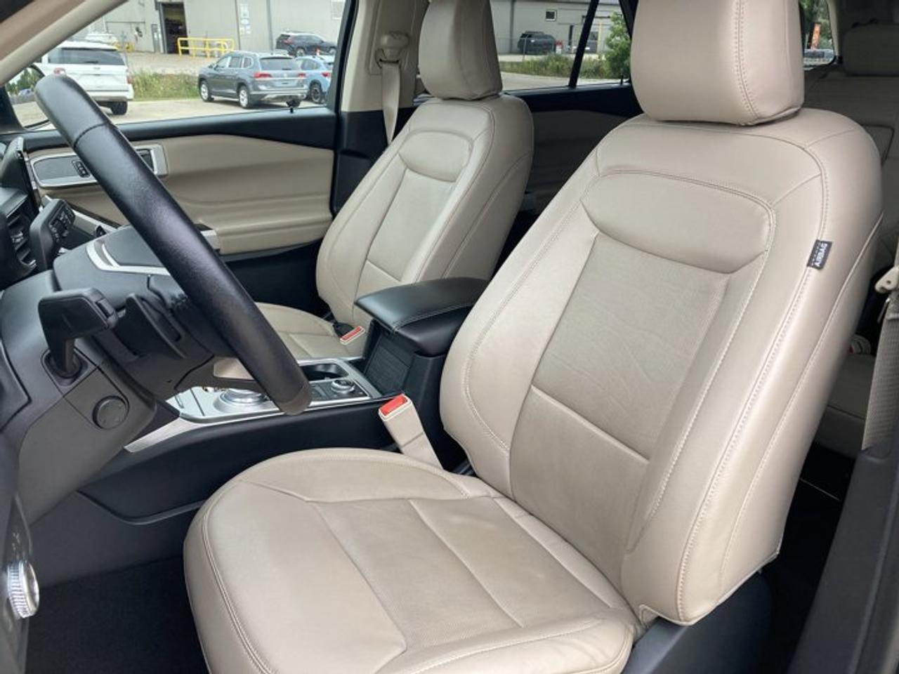 2021 Ford Explorer Limited 4WD Photo