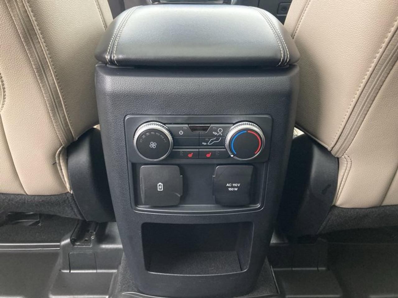 2021 Ford Explorer Limited 4WD Photo