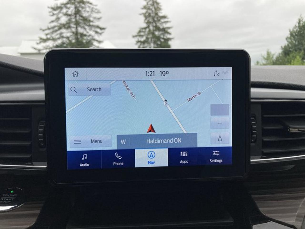 2021 Ford Explorer Limited 4WD Photo