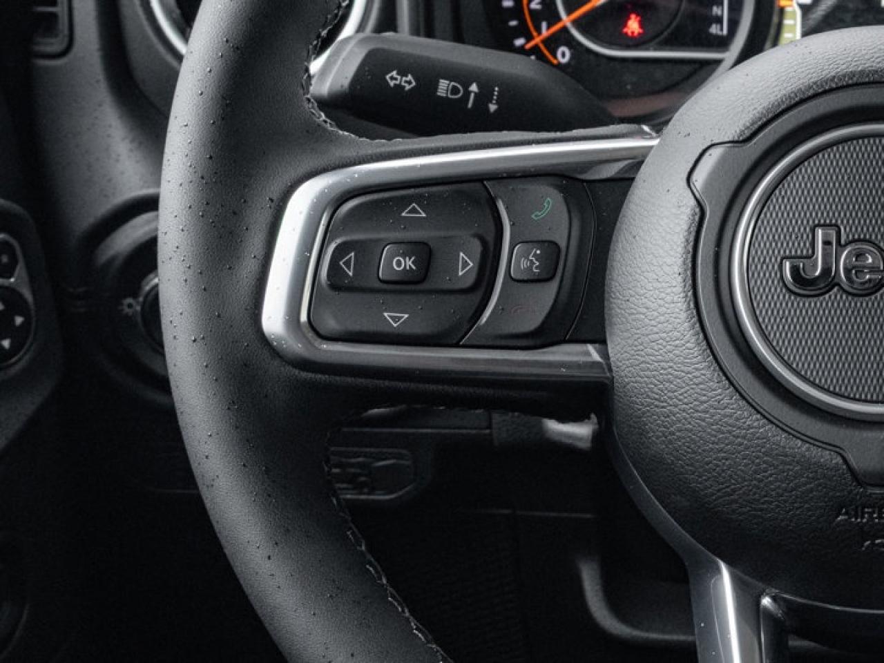 2025 Jeep Wrangler Sahara Photo