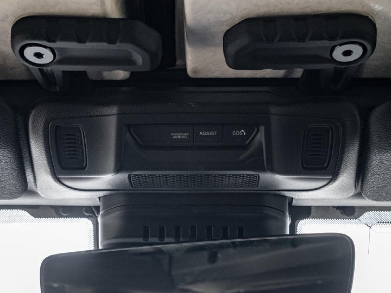 2025 Jeep Wrangler Sahara Photo