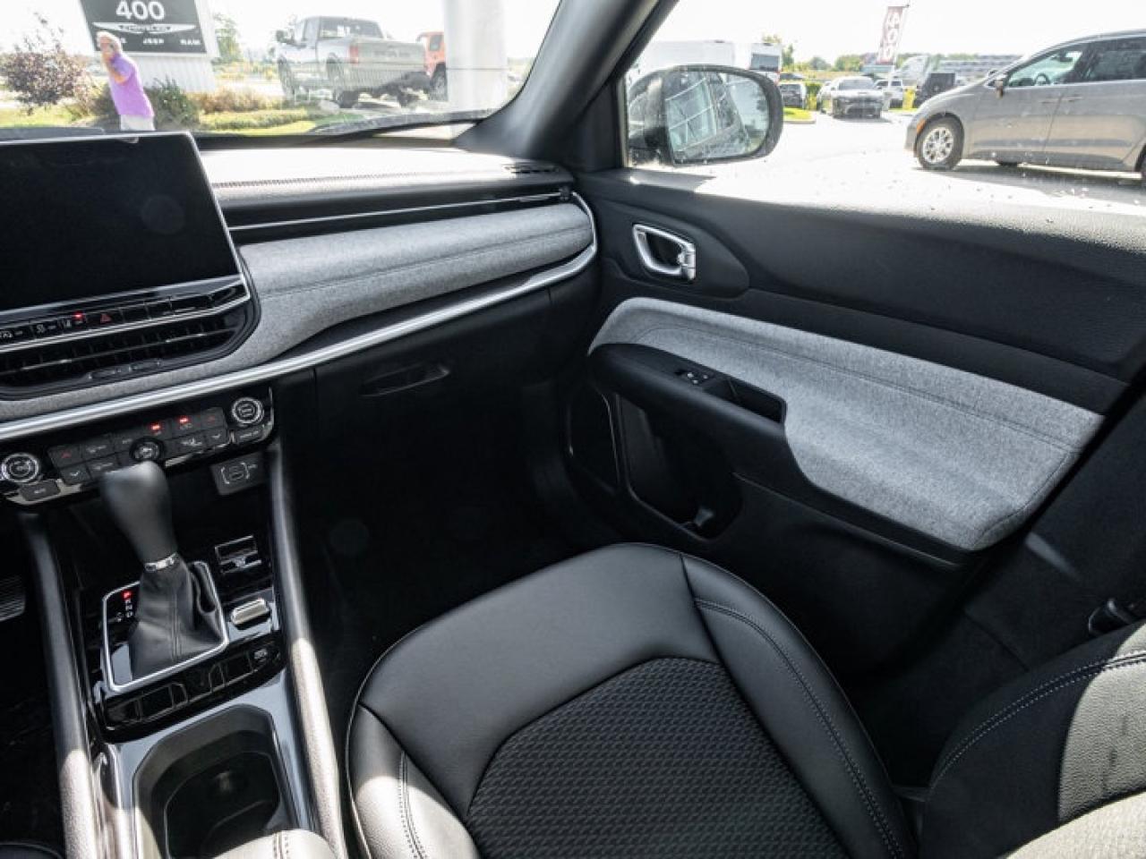 2026 Jeep Compass NORTH Photo