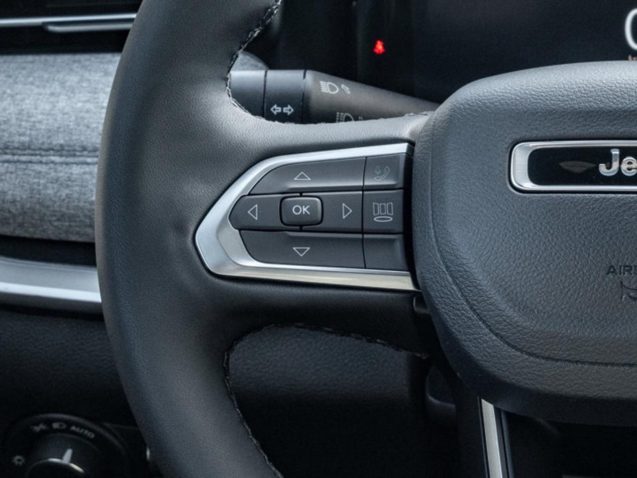 2026 Jeep Compass NORTH Photo