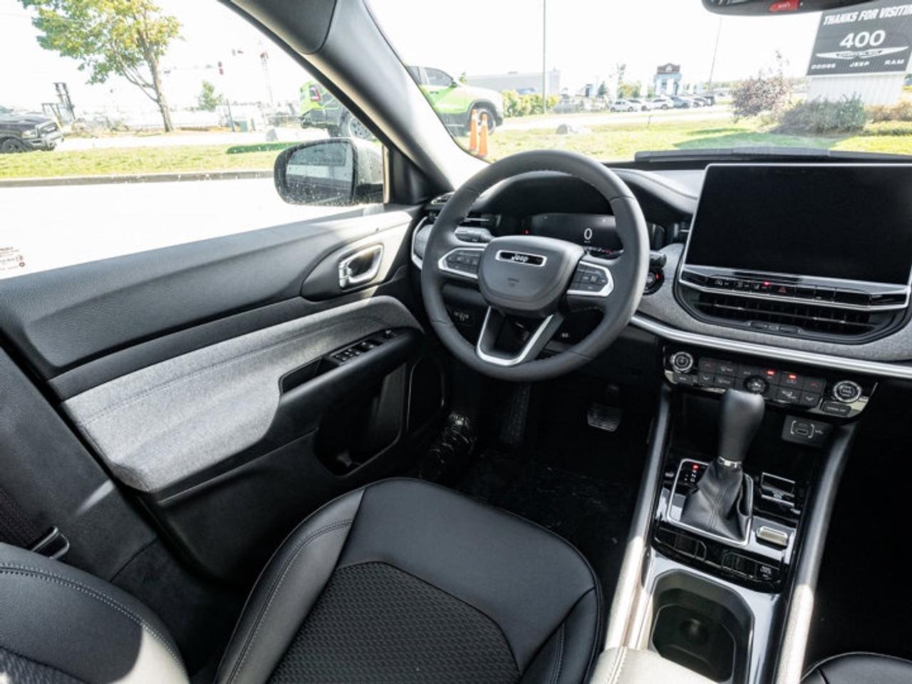 2026 Jeep Compass NORTH Photo