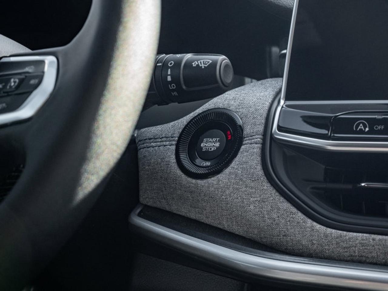 2026 Jeep Compass NORTH Photo