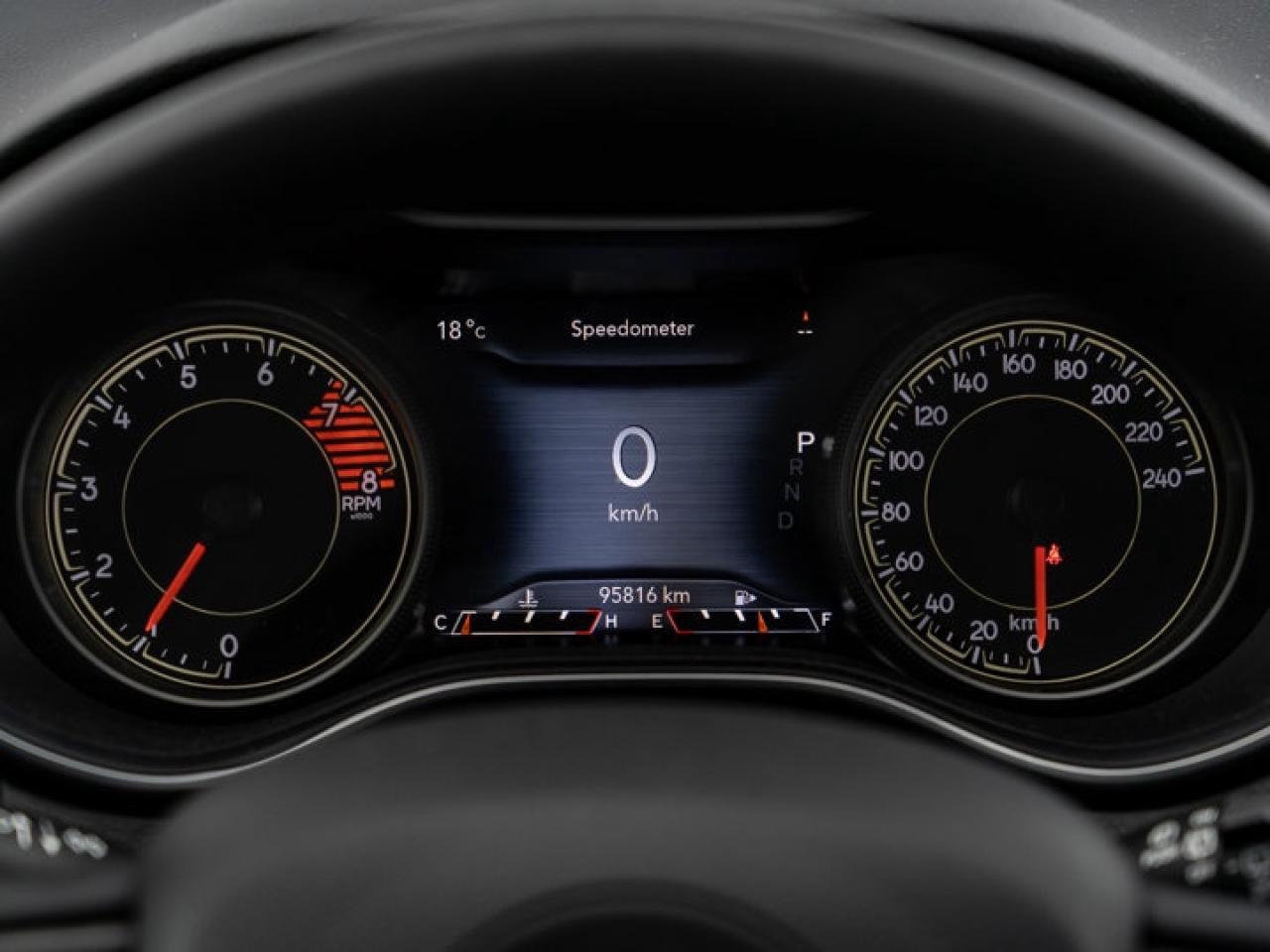 2022 Jeep Cherokee Trailhawk Photo2