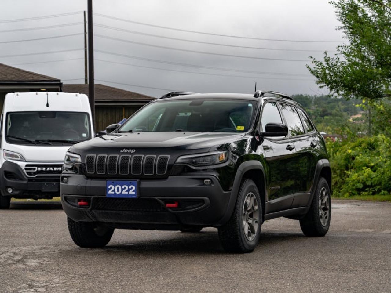 2022 Jeep Cherokee Trailhawk Photo