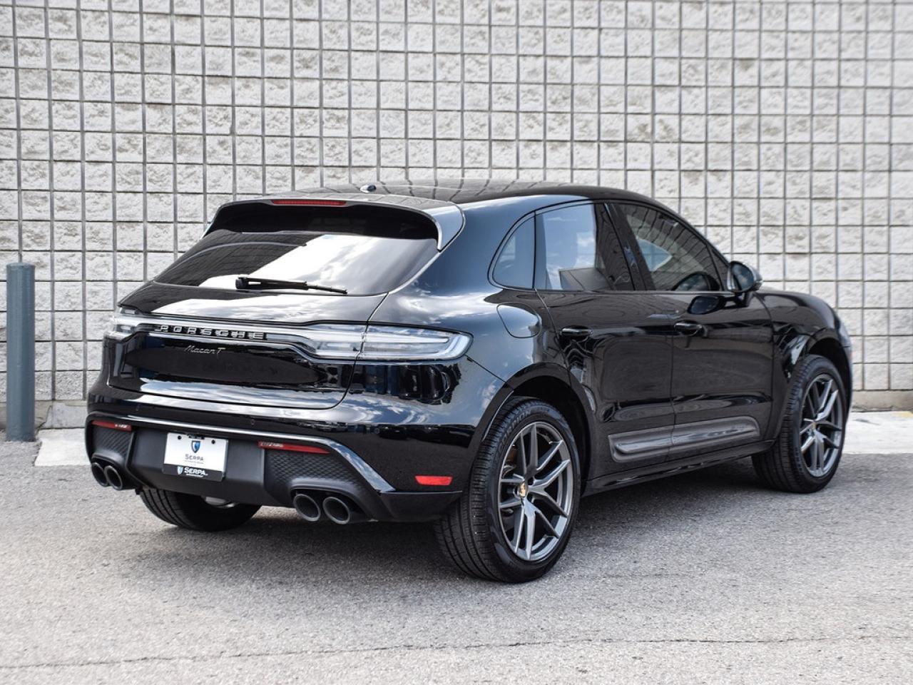 2024 Porsche Macan  Photo3