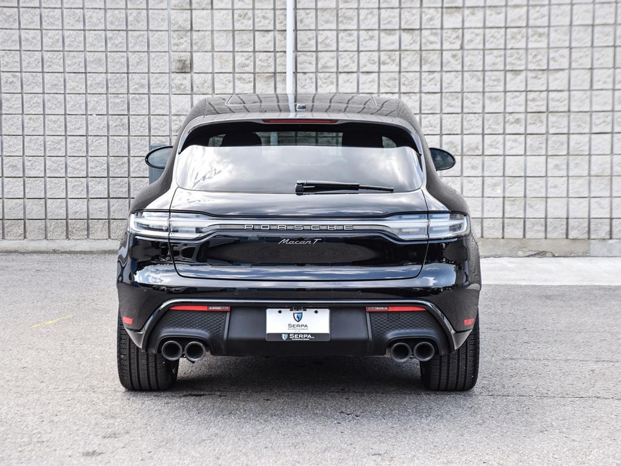 2024 Porsche Macan  Photo