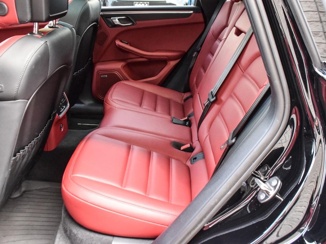 2024 Porsche Macan  Photo