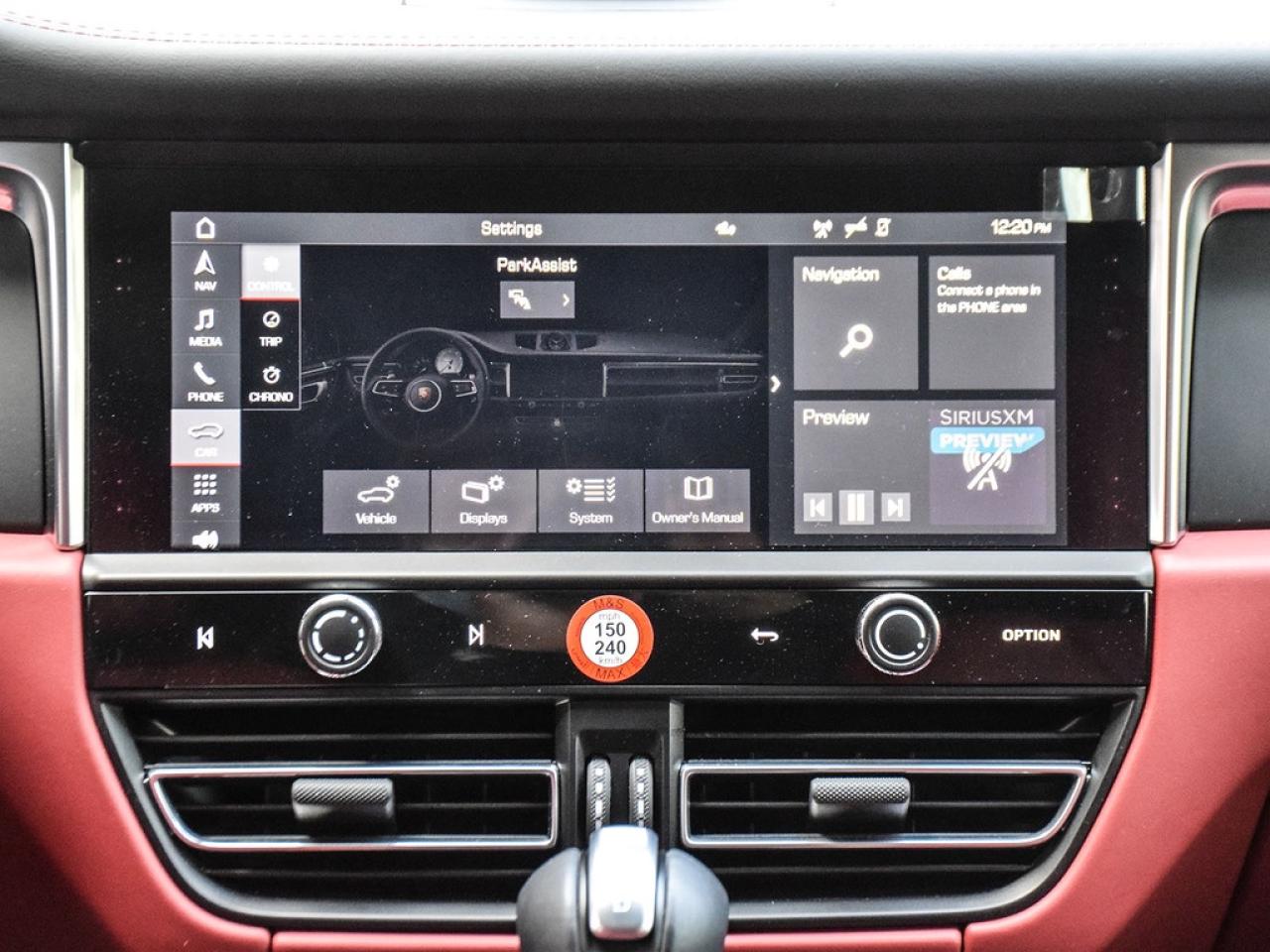 2024 Porsche Macan  Photo