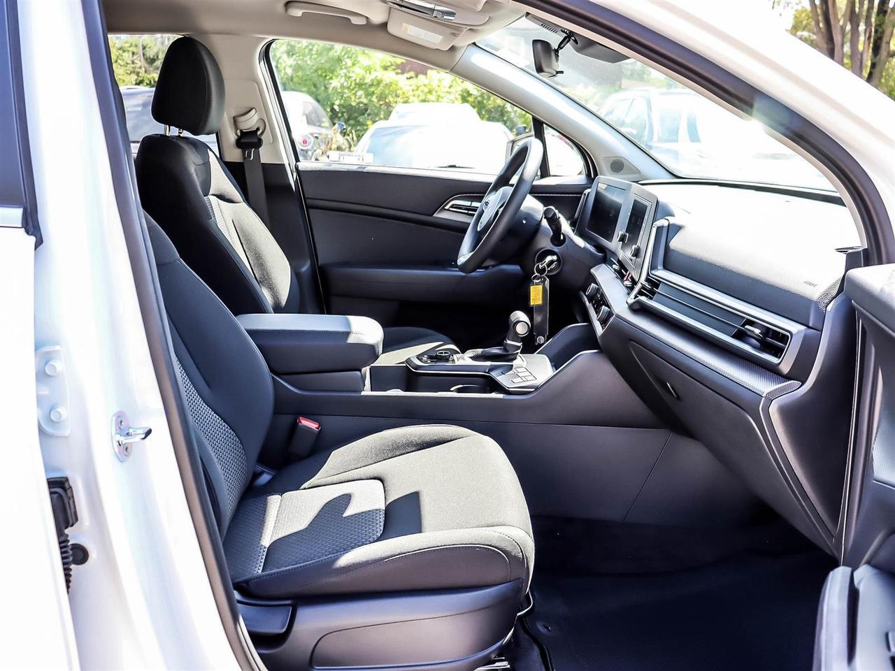 2025 Kia Sportage LX Photo