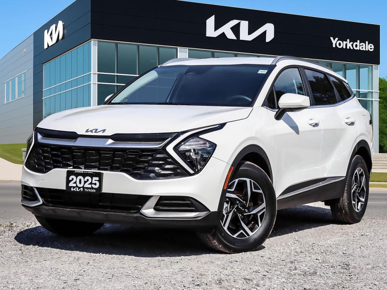 2025 Kia Sportage LX Photo0