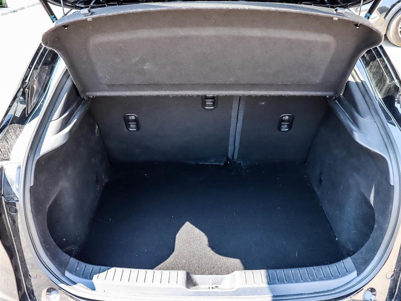 2021 Mazda CX-30 GS Photo