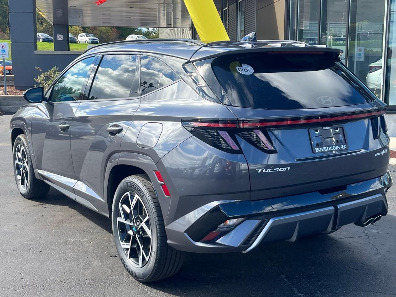 2025 Hyundai Tucson Hybrid N-Line AWD Photo4