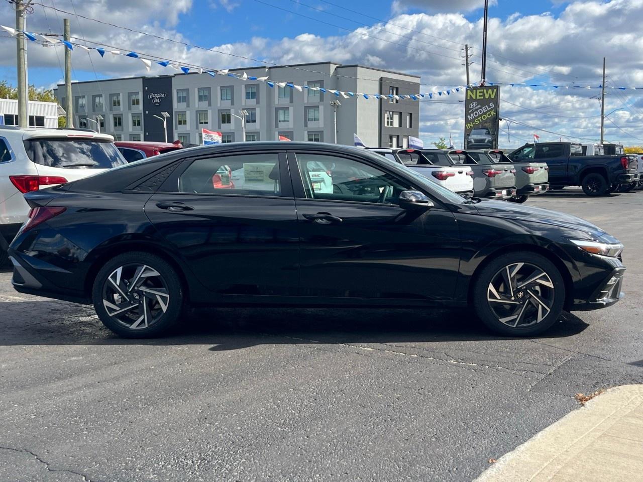 2025 Hyundai Elantra Preferred IVT w/Tech Pkg Photo