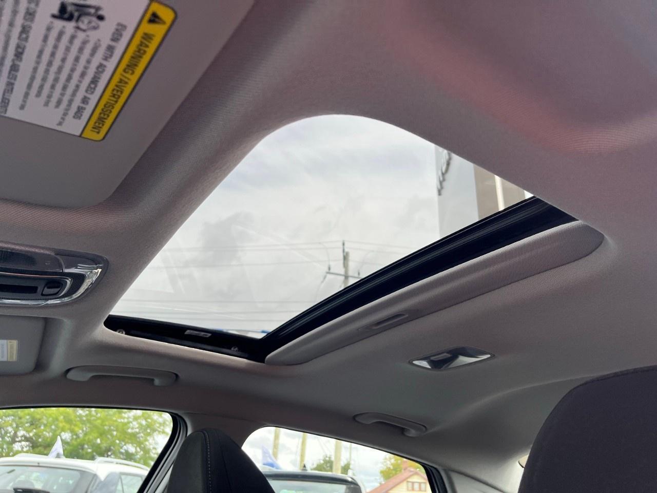 2025 Hyundai Elantra Preferred IVT w/Tech Pkg Photo