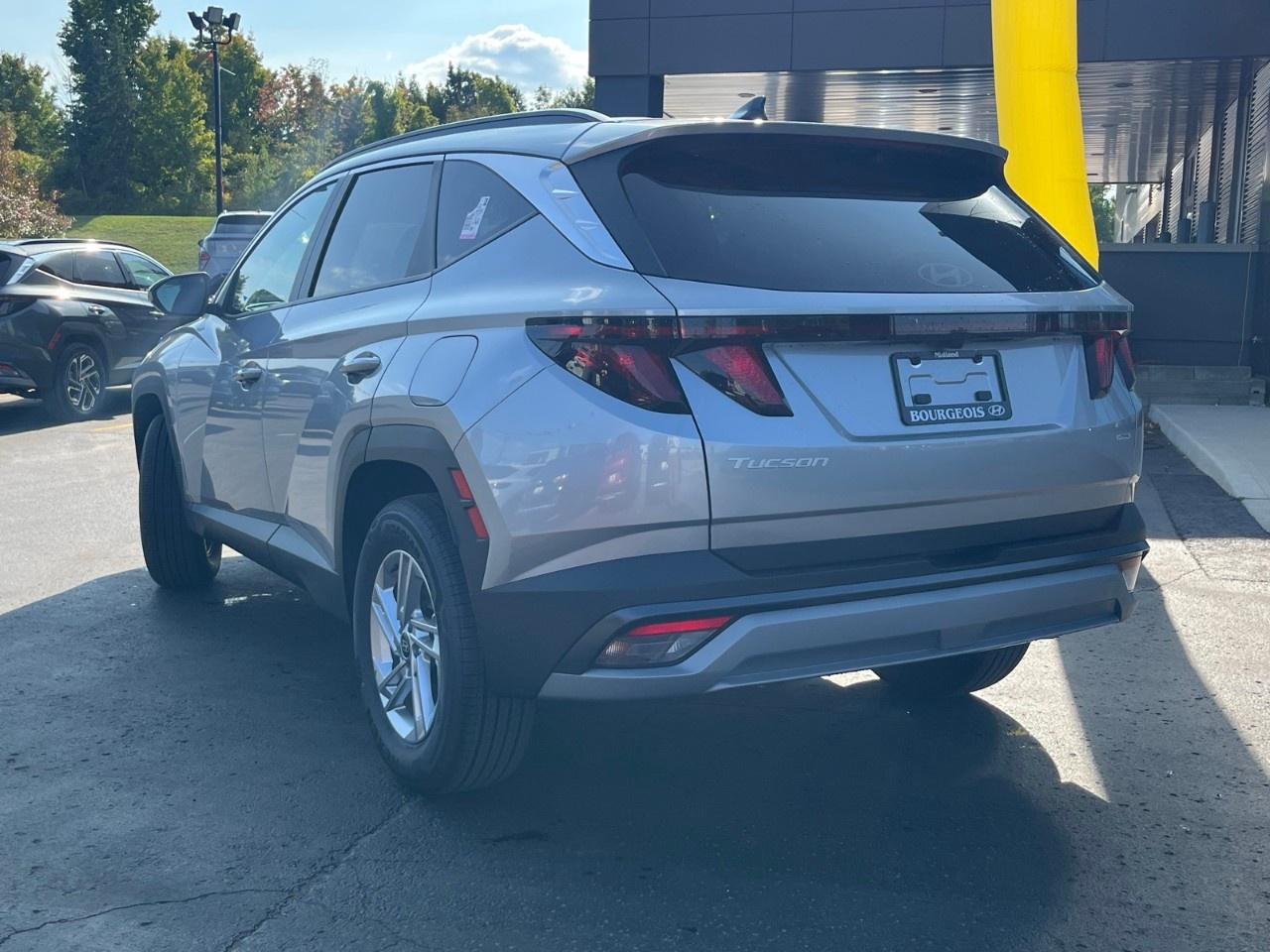 2025 Hyundai Tucson Preferred AWD [TUCWDK2EPR00] Photo3