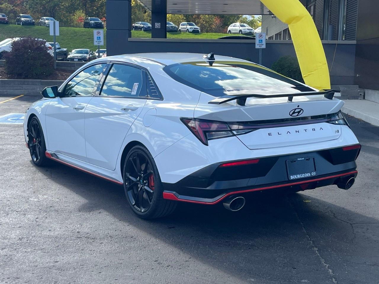 2025 Hyundai Elantra N DCT Photo4