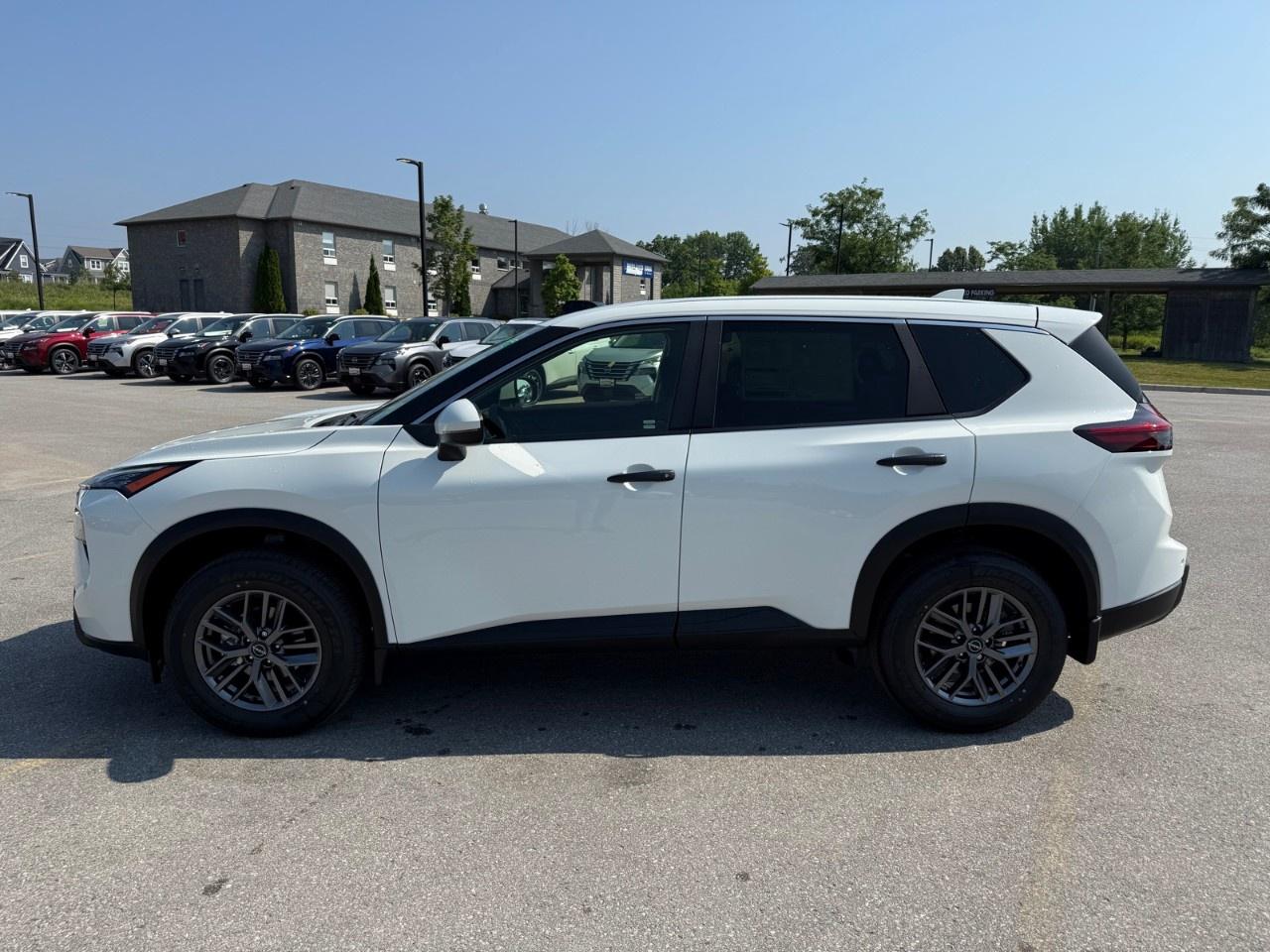 2026 Nissan Rogue AWD S Photo3