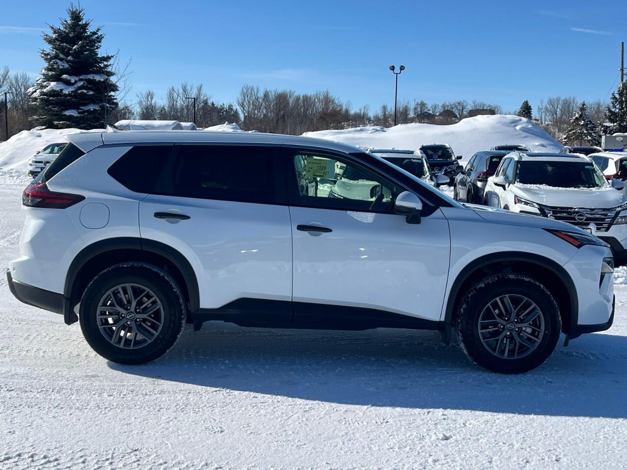 2026 Nissan Rogue AWD S Photo