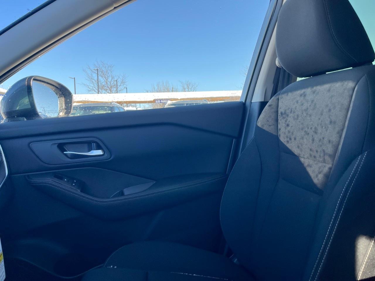 2026 Nissan Rogue AWD S Photo