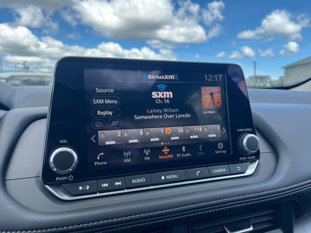 2026 Nissan Rogue AWD SV Moonroof Photo