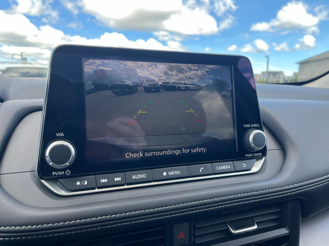 2026 Nissan Rogue AWD SV Moonroof Photo