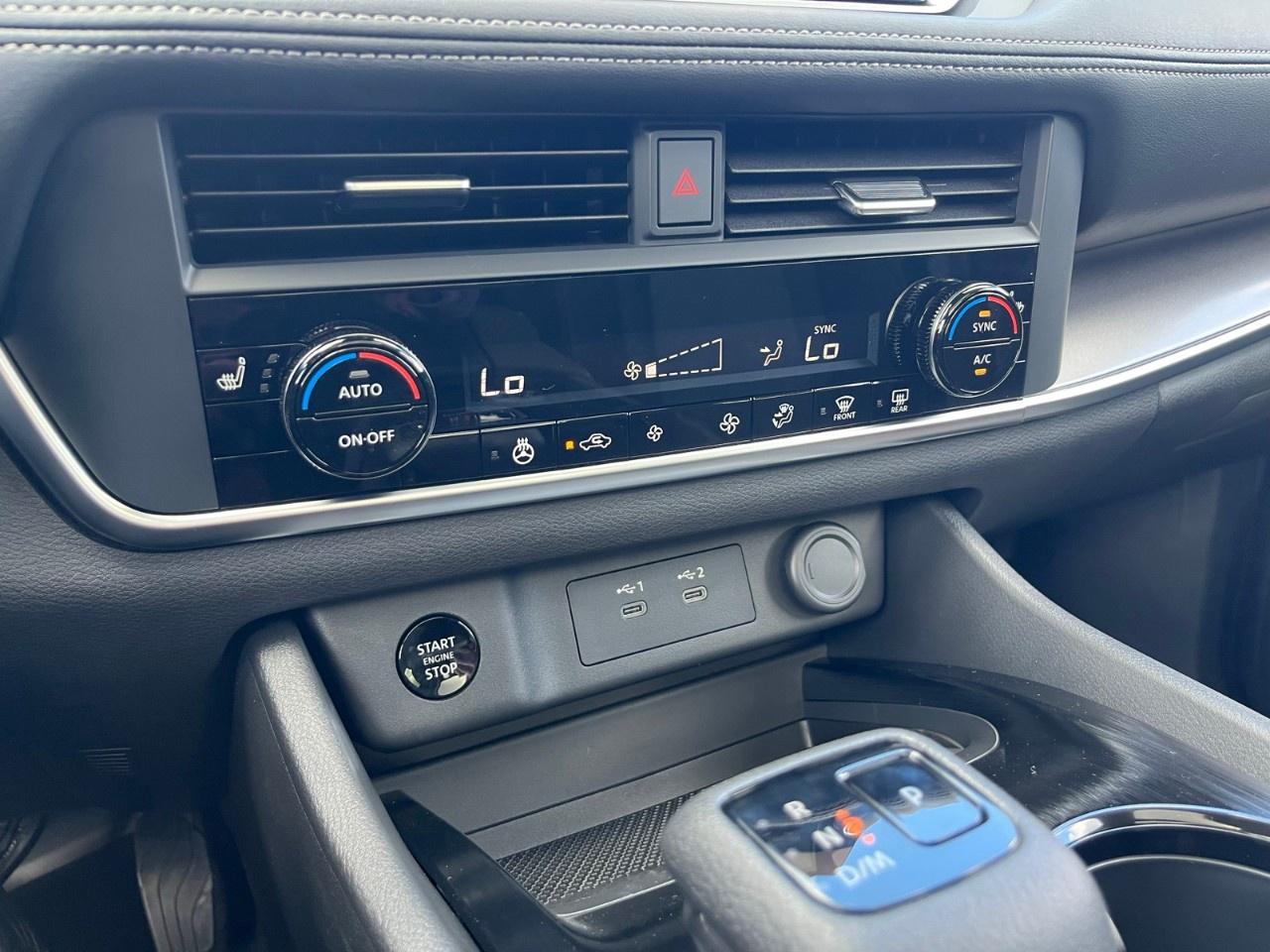 2026 Nissan Rogue AWD SV Moonroof Photo