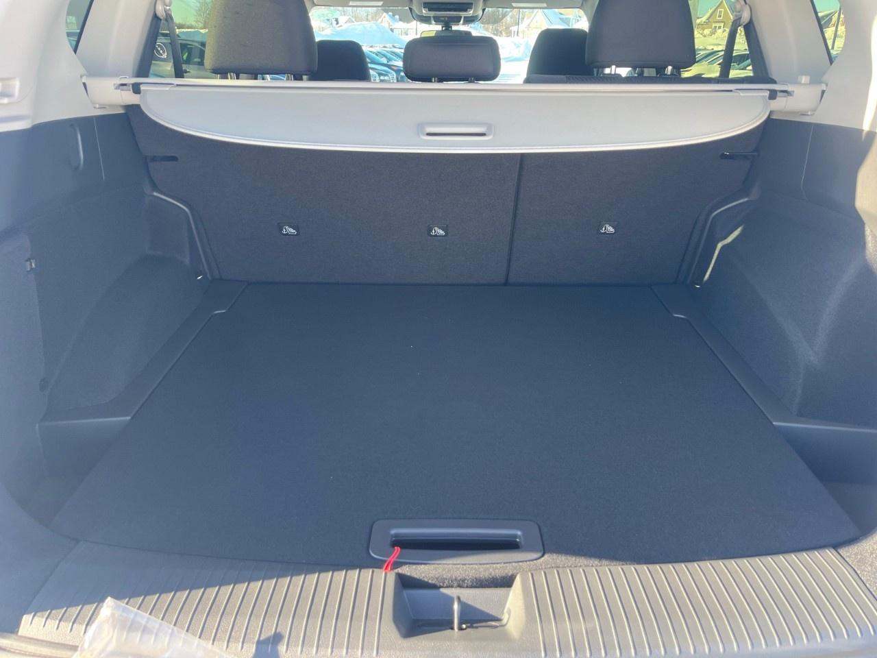 2026 Nissan Rogue AWD SV Moonroof Photo