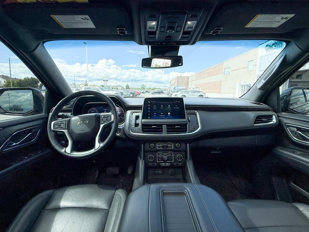 2023 Chevrolet Tahoe Z71 ONE OWNER, CLEAN CARFAX, 6.2L V8, MAX TRAILERING PACKAGE, HEATED SEATS, HEATED STEERING WHEEL, NAVIGATION, BOSE AUDIO SYSTEM, SUNROOF, REMOTE START, HD SURROUND VISION Photo
