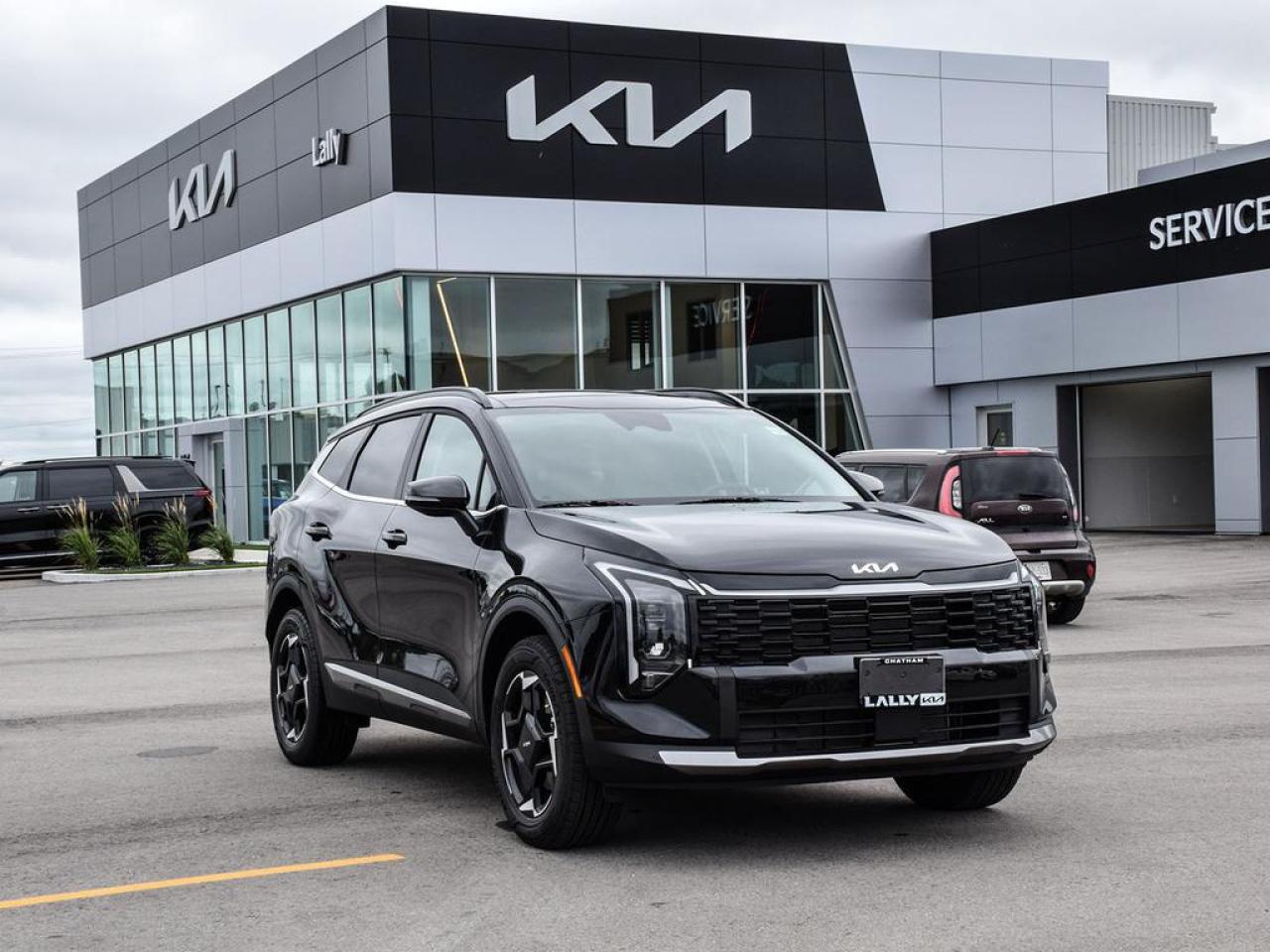 New 2026 Kia Sportage EX for sale in Chatham, ON