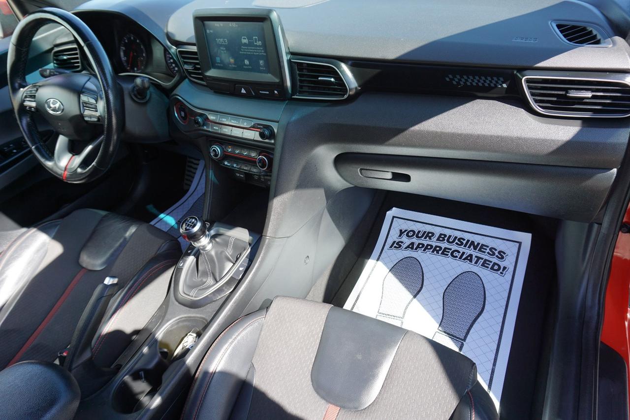 2019 Hyundai Veloster 1.6 TURBO R-SPEC 6 SPEED CERTIFIED *ACCIDENT FREE* CAMERA BLUETOOTH LEATHER HEATED SEATS PANO ROOF CRUISE ALLOYS Photo