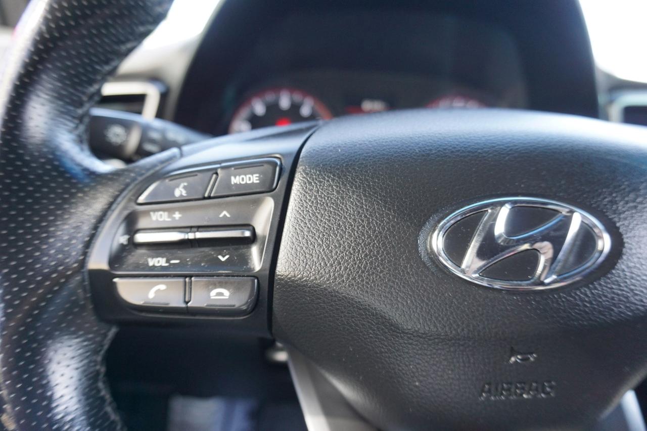 2019 Hyundai Veloster 1.6 TURBO R-SPEC 6 SPEED CERTIFIED *ACCIDENT FREE* CAMERA BLUETOOTH LEATHER HEATED SEATS PANO ROOF CRUISE ALLOYS Photo