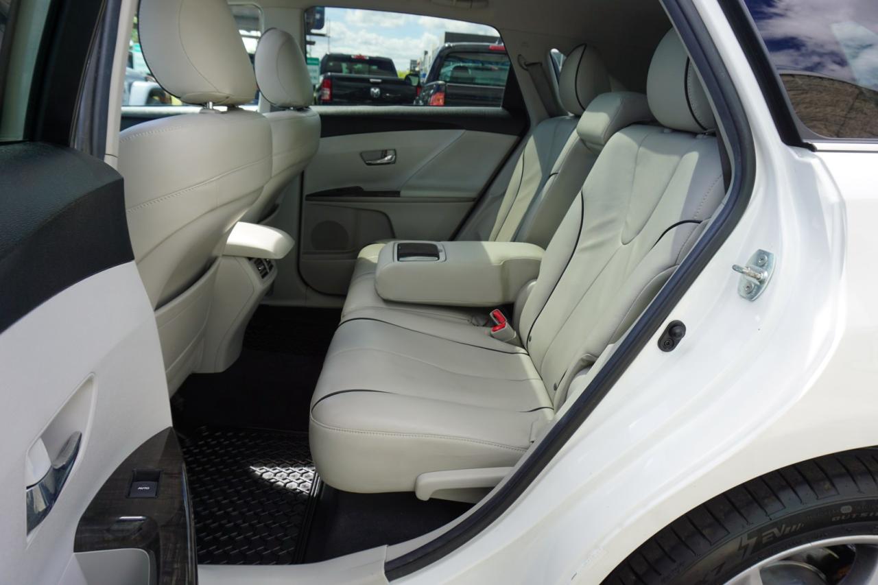 2014 Toyota Venza V6 XLE AWD CERTIFIED *ACCIDENT FREE*TOYOTA MAINTAIN* CAMERA BLUETOOTH LEATHER HEATED SEATS PANO ROOF CRUISE ALLOYS - Photo #16