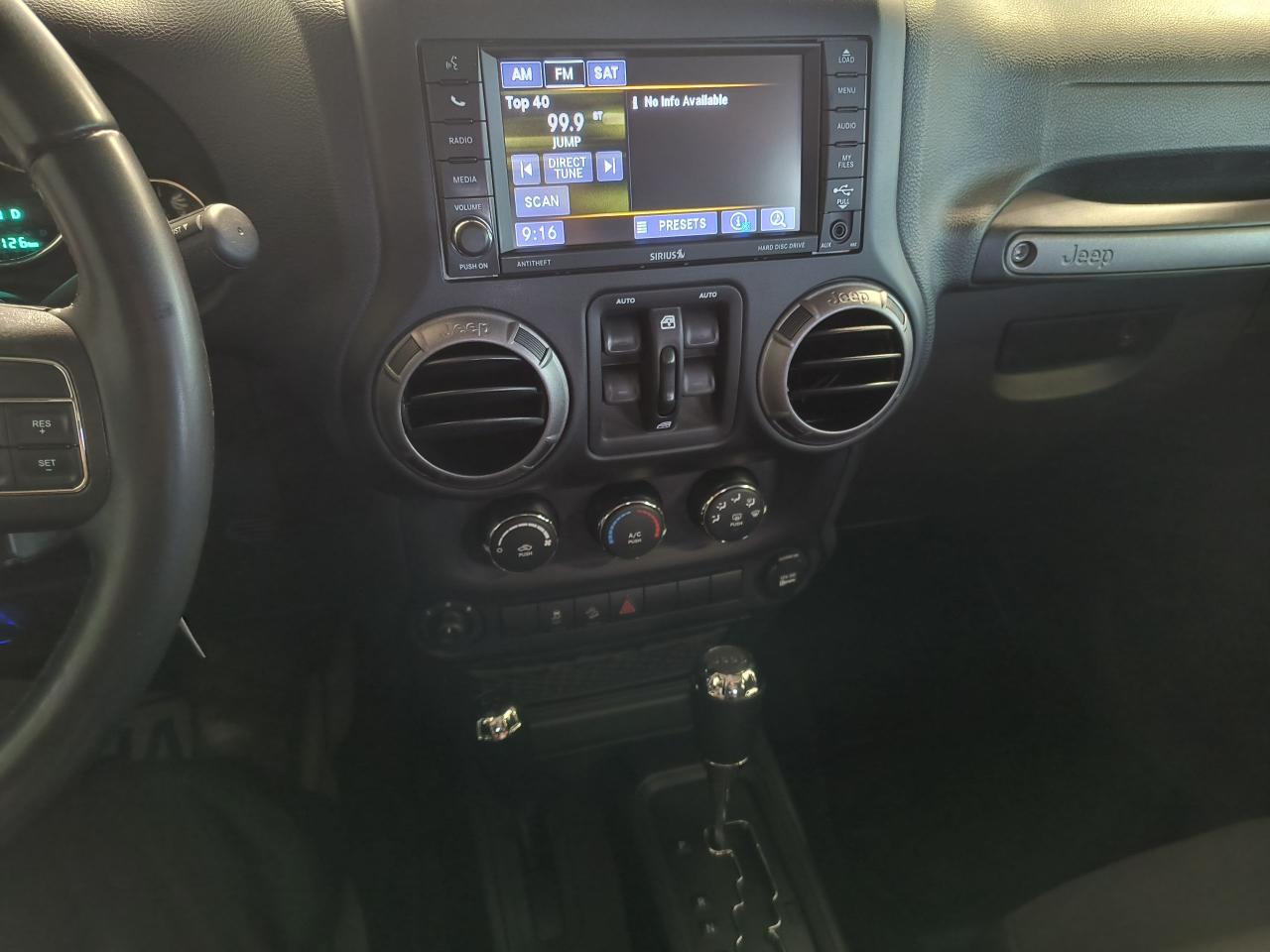 2018 Jeep Wrangler Willys Wheeler Photo0