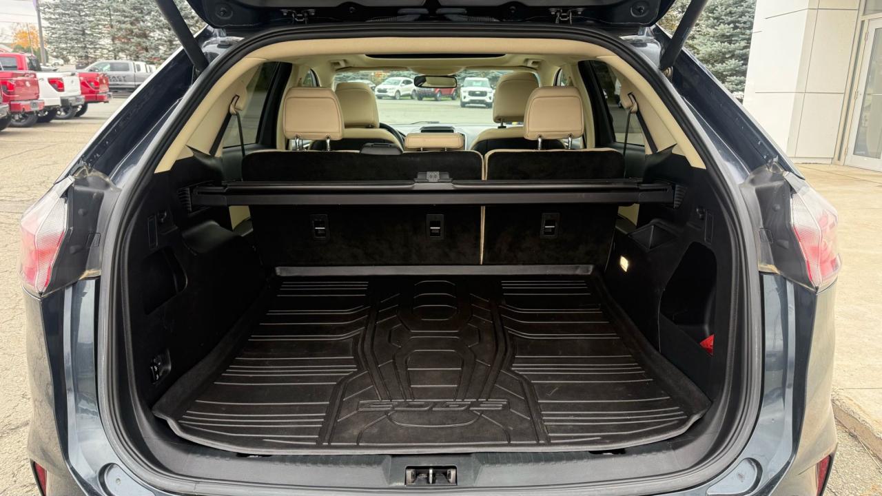 2024 Ford Edge  Photo5