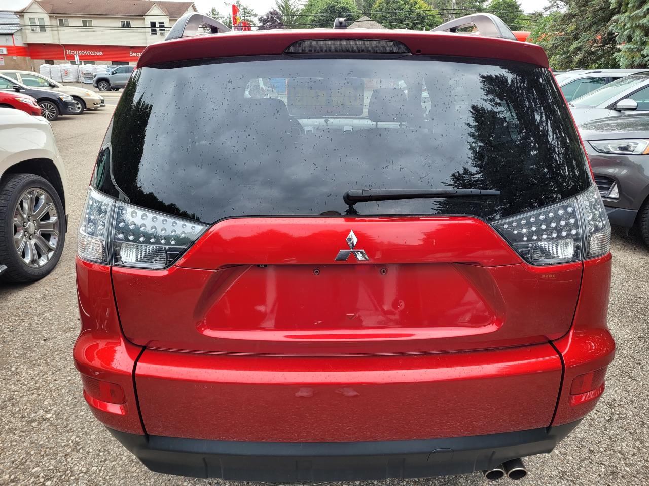 2012 Mitsubishi Outlander 4WD 4dr LS Clean CarFax Financing Avail.Trades OK! Photo3