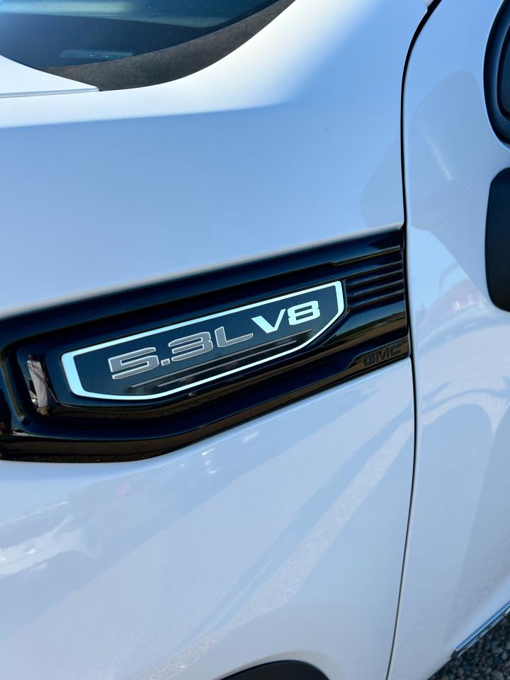 2023 GMC Sierra 1500 ELEVATION - Photo #2