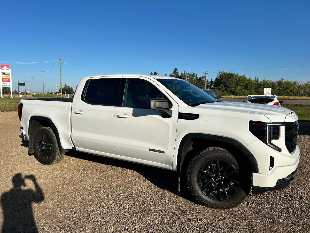 2023 GMC Sierra 1500 ELEVATION - Photo #4