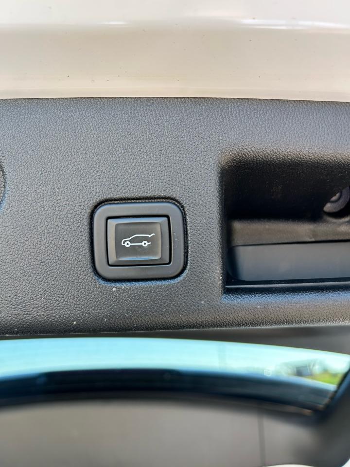 2021 Chevrolet Equinox AWD 4dr LT w/2FL - Photo #16