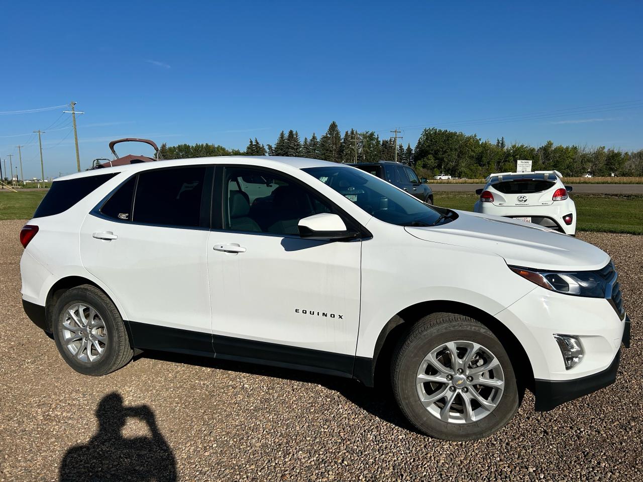 2021 Chevrolet Equinox AWD 4dr LT w/2FL - Photo #2