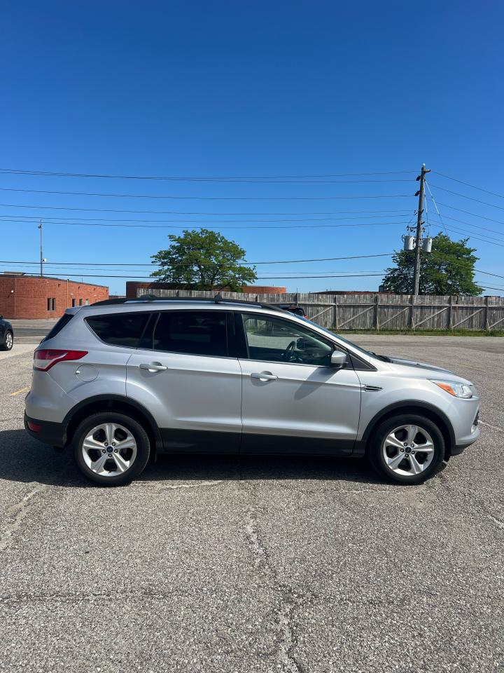 2013 Ford Escape SE - Photo #4