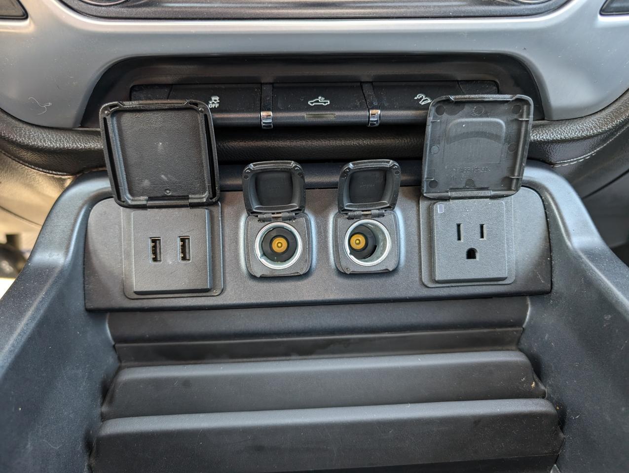 2018 GMC Sierra 1500 SLE - Photo #19